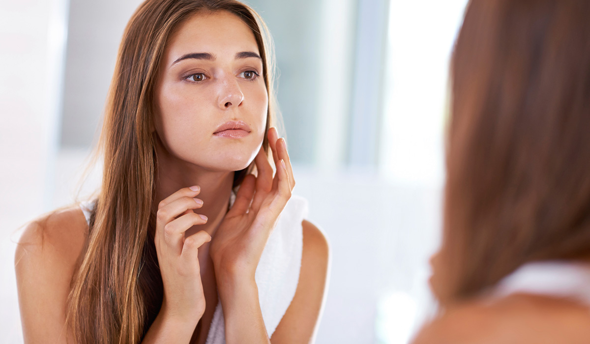 10 Best Moisturizer for Sensitive Dermatologist Recommended