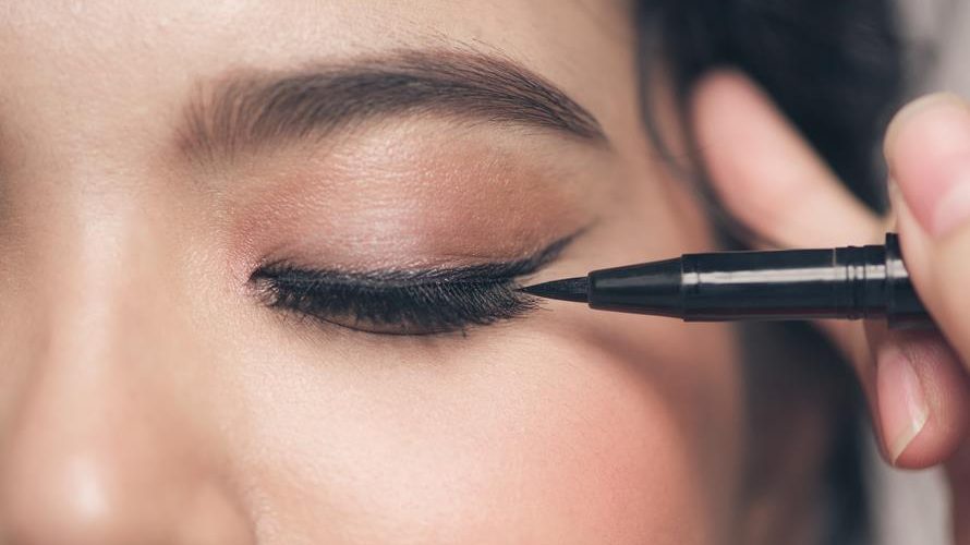 Best Eyeliner | According to Makeup Artists